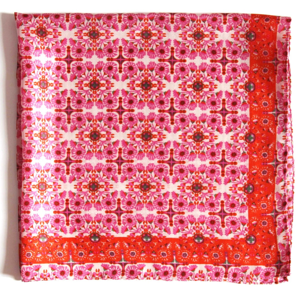 Silk Square - Agadir Fuchsia