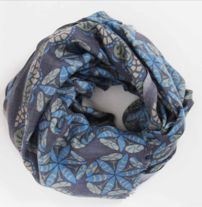 Flamenco Grey Large Wool Scarf