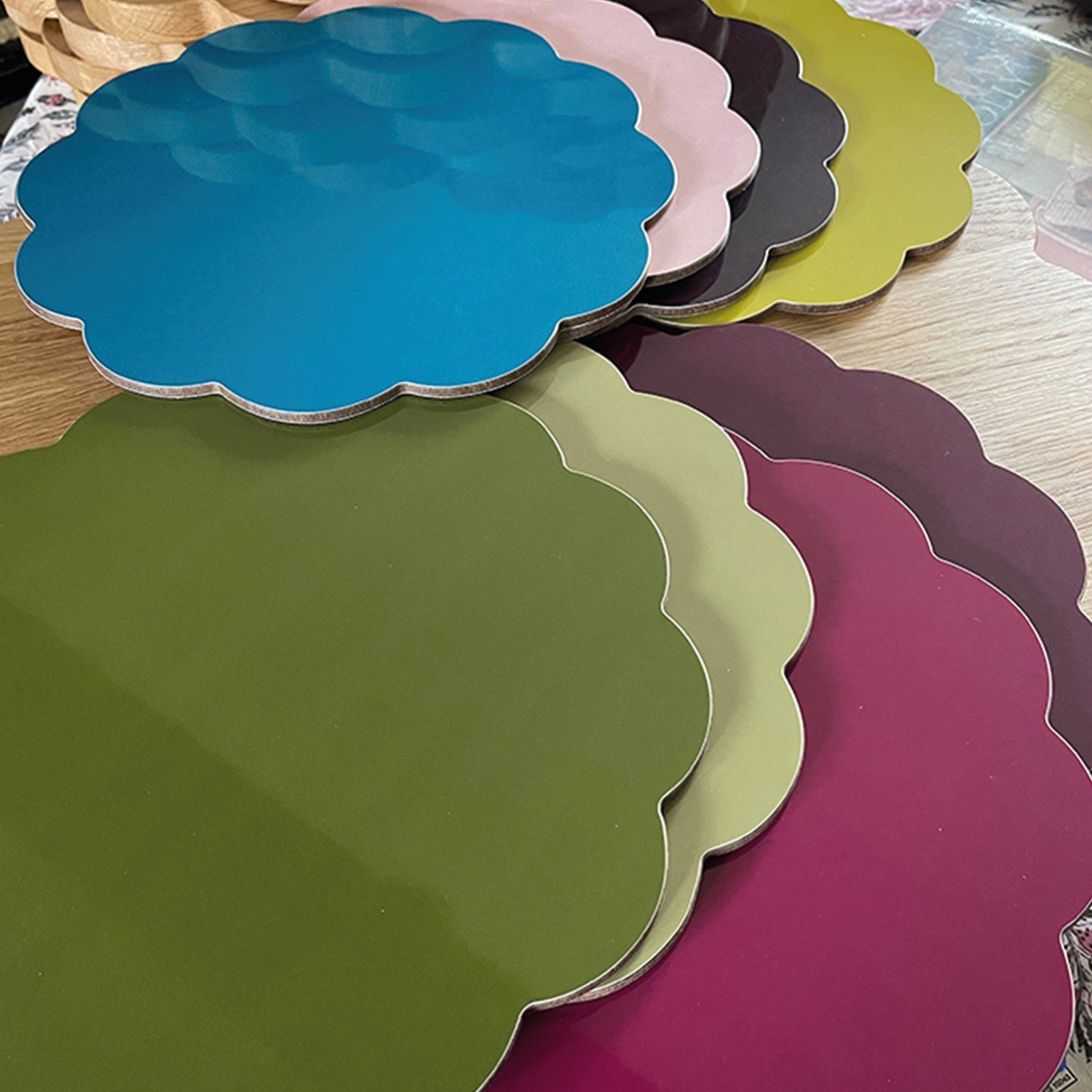 Daisy Placemat – Denim Blue