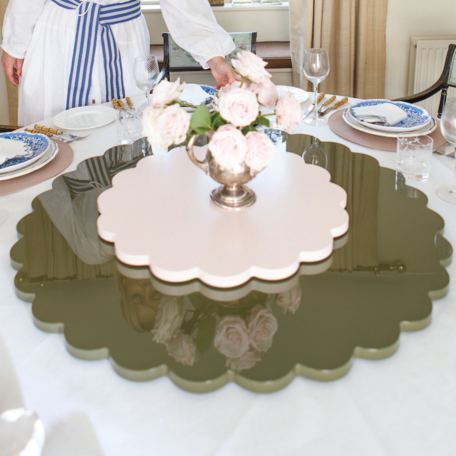 The Lazy Daisy – Pale Pink